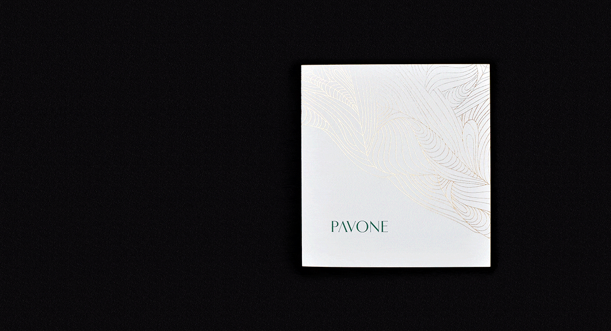 Pavone輕奢男裝時(shí)尚品牌設(shè)計(jì)欣賞，輕奢男裝時(shí)尚品牌，時(shí)尚品牌設(shè)計(jì)，服裝品牌設(shè)計(jì)，服裝品牌策劃，服裝品牌策劃，服裝品牌全案策劃，深圳品牌策劃，深圳品牌設(shè)計(jì)，深圳品牌全案策劃，深圳品牌形象塑造，深圳包裝設(shè)計(jì)，左右格局