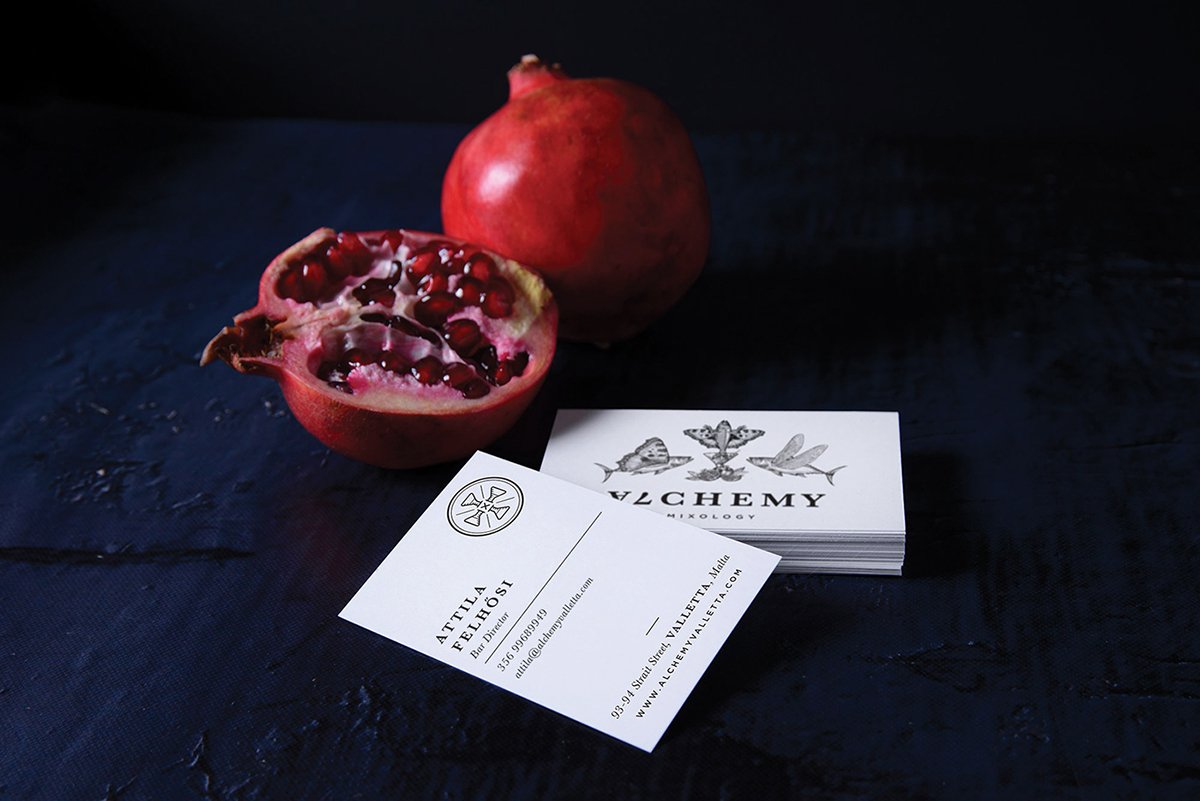 Alchemy Bar雞尾酒酒吧品牌設(shè)計(jì)欣賞,酒吧品牌設(shè)計(jì)，餐飲品牌設(shè)計(jì)，酒吧空間設(shè)計(jì)，酒吧品牌策劃，酒吧品牌全案策劃，餐飲品牌策劃，深圳品牌設(shè)計(jì)，深圳品牌策劃，深圳品牌全案策劃，深圳品牌形象塑造，深圳包裝設(shè)計(jì)，深圳空間設(shè)計(jì)，左右格局