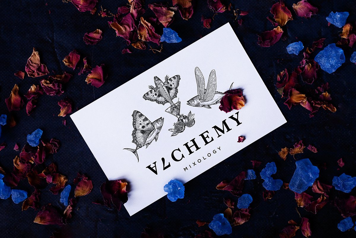 Alchemy Bar雞尾酒酒吧品牌設(shè)計(jì)欣賞,酒吧品牌設(shè)計(jì)，餐飲品牌設(shè)計(jì)，酒吧空間設(shè)計(jì)，酒吧品牌策劃，酒吧品牌全案策劃，餐飲品牌策劃，深圳品牌設(shè)計(jì)，深圳品牌策劃，深圳品牌全案策劃，深圳品牌形象塑造，深圳包裝設(shè)計(jì)，深圳空間設(shè)計(jì)，左右格局