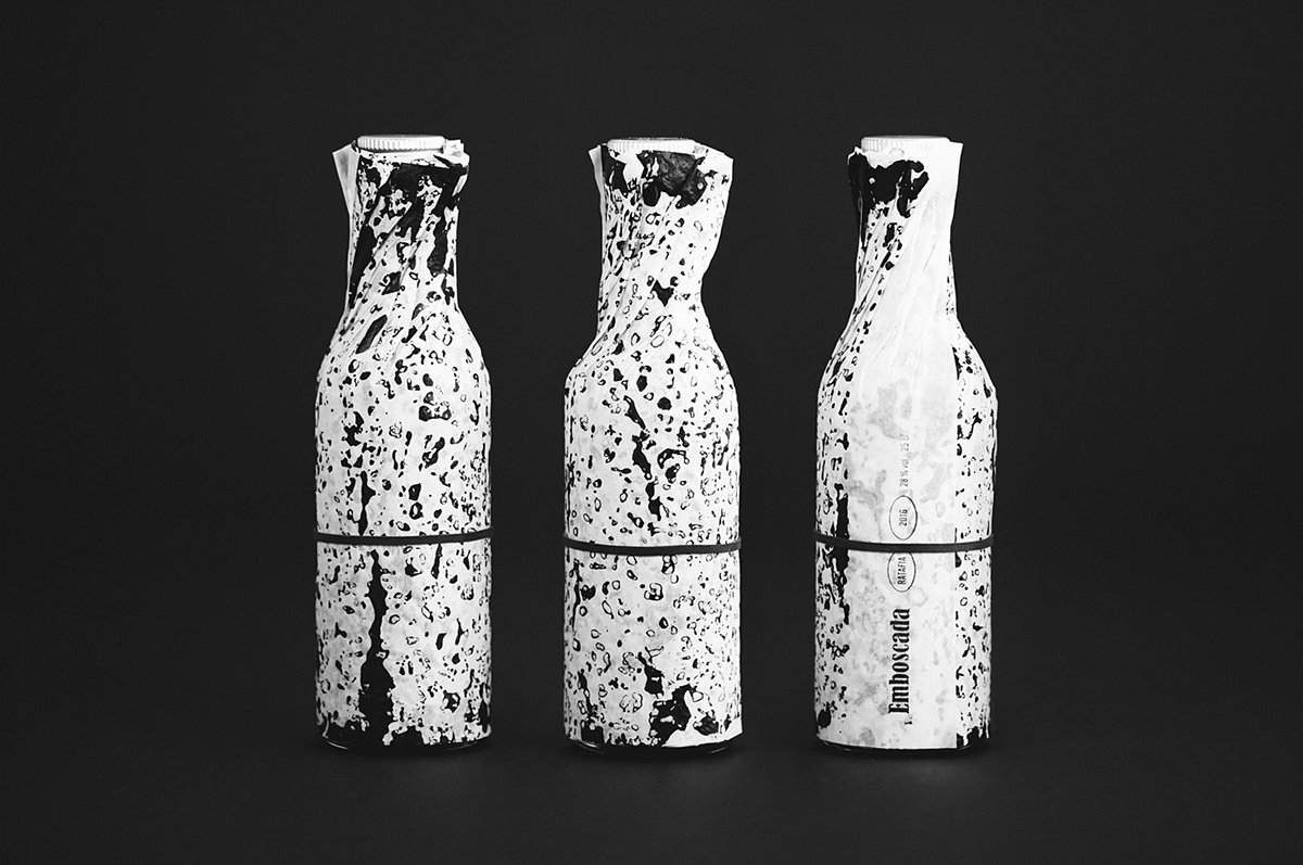 Emboscada手工制酒品牌品牌設(shè)計(jì)欣賞，手工制酒品牌，酒品牌設(shè)計(jì)，酒品牌策劃，酒品牌全案策劃，酒品牌形象塑造，酒品牌包裝設(shè)計(jì)，深圳品牌設(shè)計(jì)，深圳皮牌策劃，深圳品牌全案策劃，深圳品牌形象塑造，深圳包裝設(shè)計(jì)，左右格局