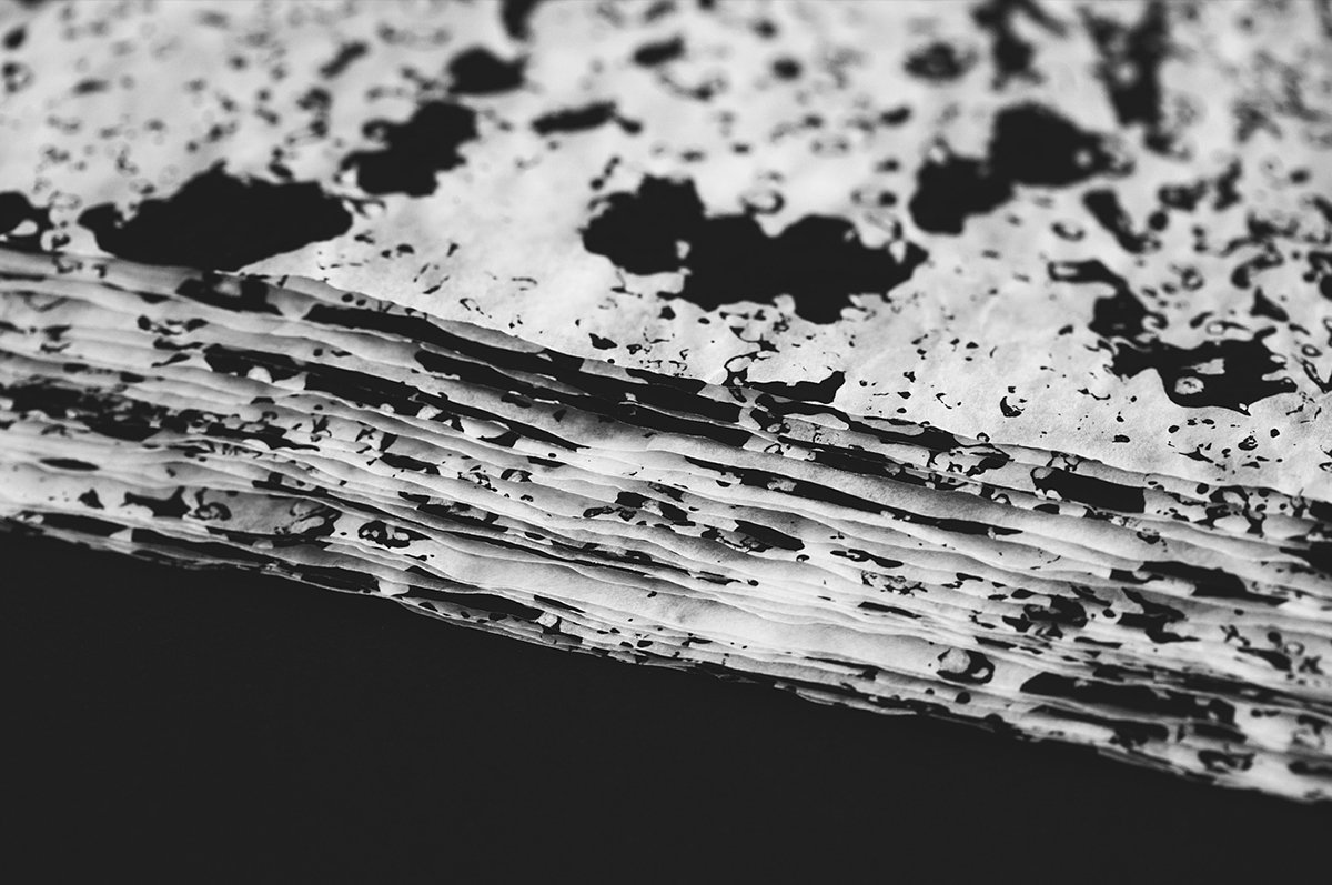 Emboscada手工制酒品牌品牌設(shè)計(jì)欣賞，手工制酒品牌，酒品牌設(shè)計(jì)，酒品牌策劃，酒品牌全案策劃，酒品牌形象塑造，酒品牌包裝設(shè)計(jì)，深圳品牌設(shè)計(jì)，深圳皮牌策劃，深圳品牌全案策劃，深圳品牌形象塑造，深圳包裝設(shè)計(jì)，左右格局