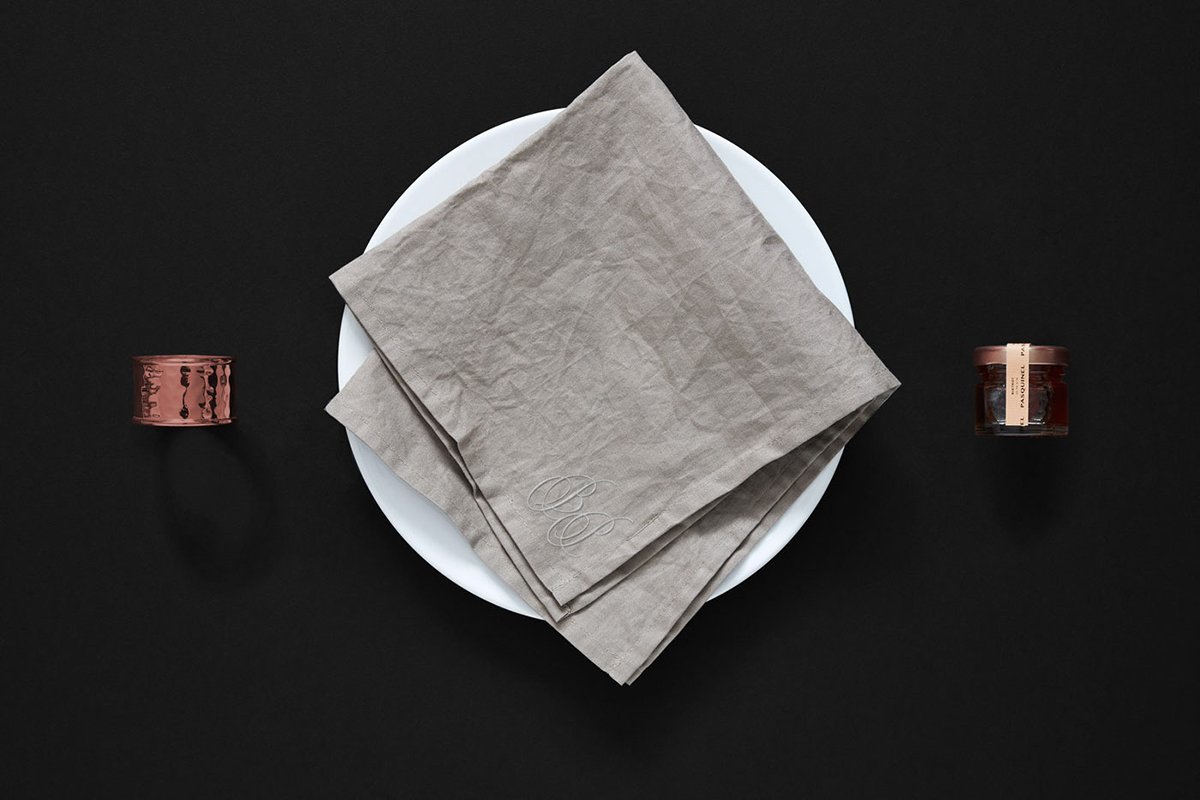 酒樓餐飲品牌戰(zhàn)略升級(jí)，品牌設(shè)計(jì)，品牌策劃，餐飲品牌升級(jí)，品牌升級(jí)，餐飲品牌設(shè)計(jì)，餐飲品牌策劃，深圳品牌設(shè)計(jì)，深圳品牌策劃，左右格局