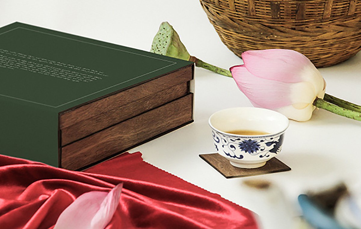 高端月餅品牌包裝設(shè)計(jì)案例，品牌設(shè)計(jì)，品牌包裝設(shè)計(jì)，高端品牌設(shè)計(jì)，月餅包裝設(shè)計(jì)，月餅品牌包裝案例，深圳品牌設(shè)計(jì)，左右格局