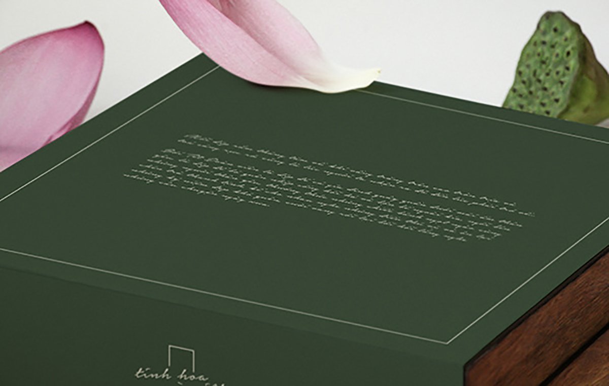 高端月餅品牌包裝設(shè)計(jì)案例，品牌設(shè)計(jì)，品牌包裝設(shè)計(jì)，高端品牌設(shè)計(jì)，月餅包裝設(shè)計(jì)，月餅品牌包裝案例，深圳品牌設(shè)計(jì)，左右格局