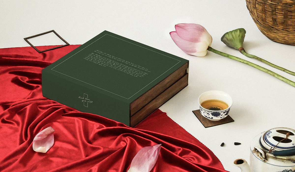 高端月餅品牌包裝設(shè)計(jì)案例，品牌設(shè)計(jì)，品牌包裝設(shè)計(jì)，高端品牌設(shè)計(jì)，月餅包裝設(shè)計(jì)，月餅品牌包裝案例，深圳品牌設(shè)計(jì)，左右格局