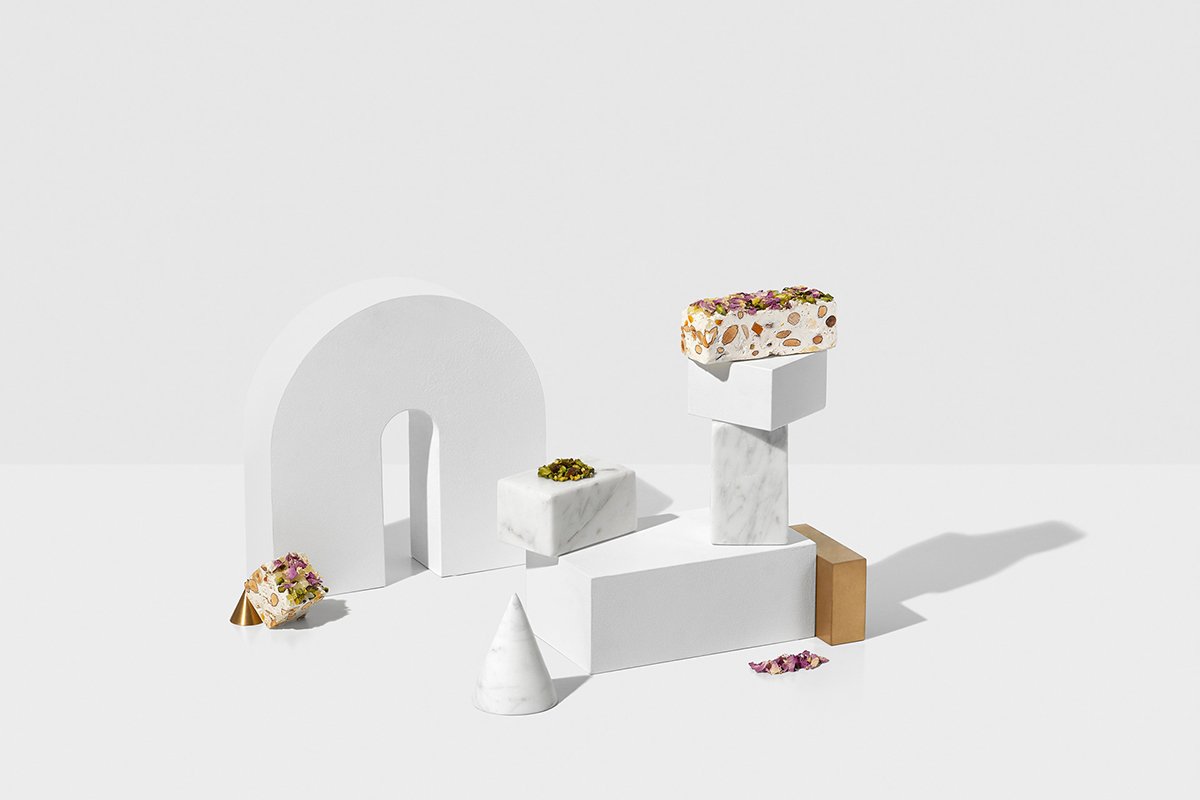 牛扎糖（食品）品牌形象設(shè)計和品牌官網(wǎng)設(shè)計，品牌設(shè)計，品牌形象設(shè)計，品牌官網(wǎng)設(shè)計，食品品牌設(shè)計，牛扎糖品牌，深圳品牌設(shè)計，左右格局