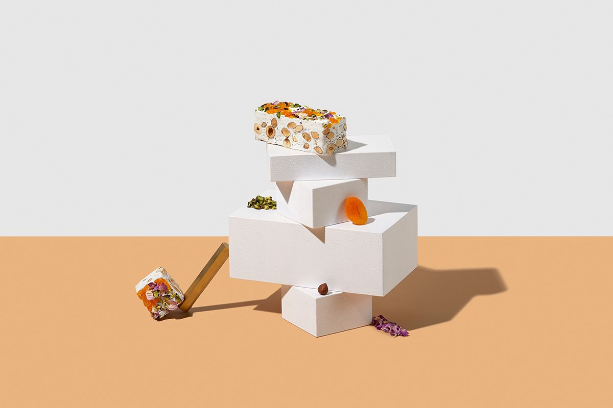 牛扎糖（食品）品牌形象設(shè)計和品牌官網(wǎng)設(shè)計，品牌設(shè)計，品牌形象設(shè)計，品牌官網(wǎng)設(shè)計，食品品牌設(shè)計，牛扎糖品牌，深圳品牌設(shè)計，左右格局