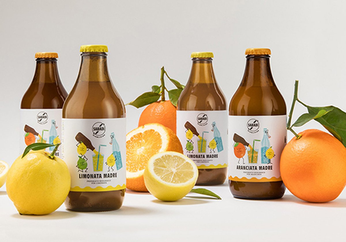 2組國外果汁飲料品牌設(shè)計(jì)賞析