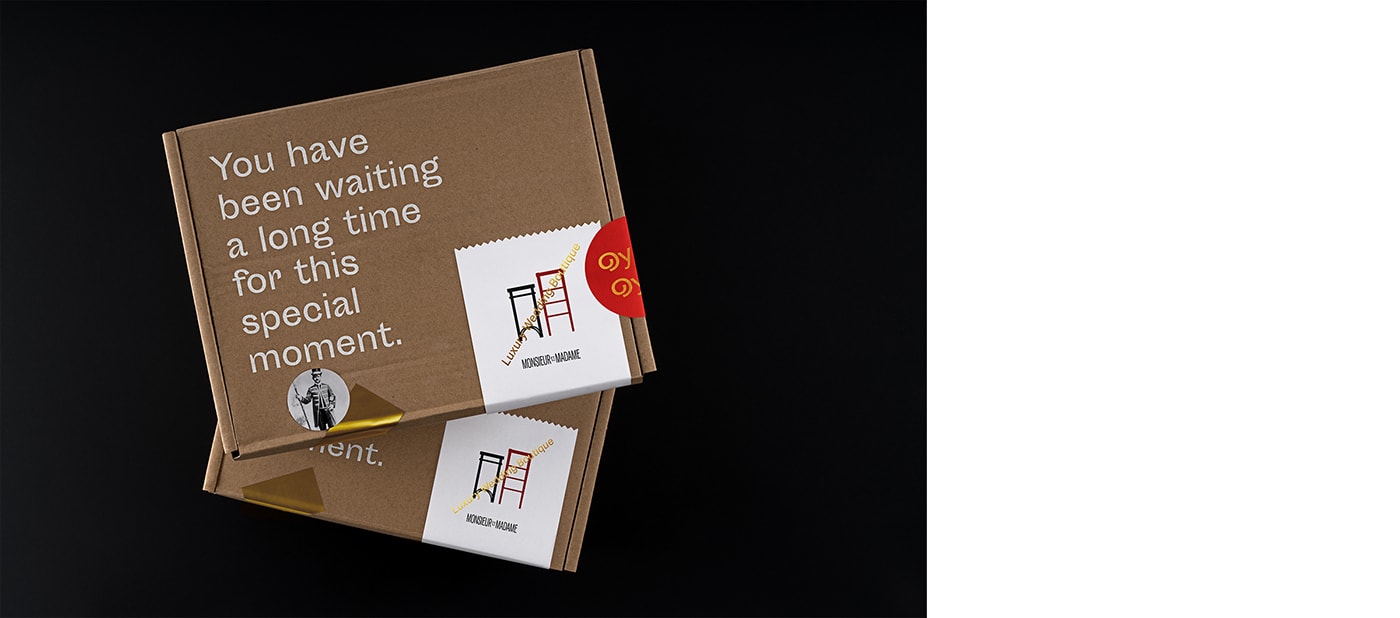 國外時尚創(chuàng)意邀請函品牌形象設(shè)計案例，品牌形象設(shè)計，時尚品牌設(shè)計，品牌設(shè)計公司，深圳品牌設(shè)計，左右格局
