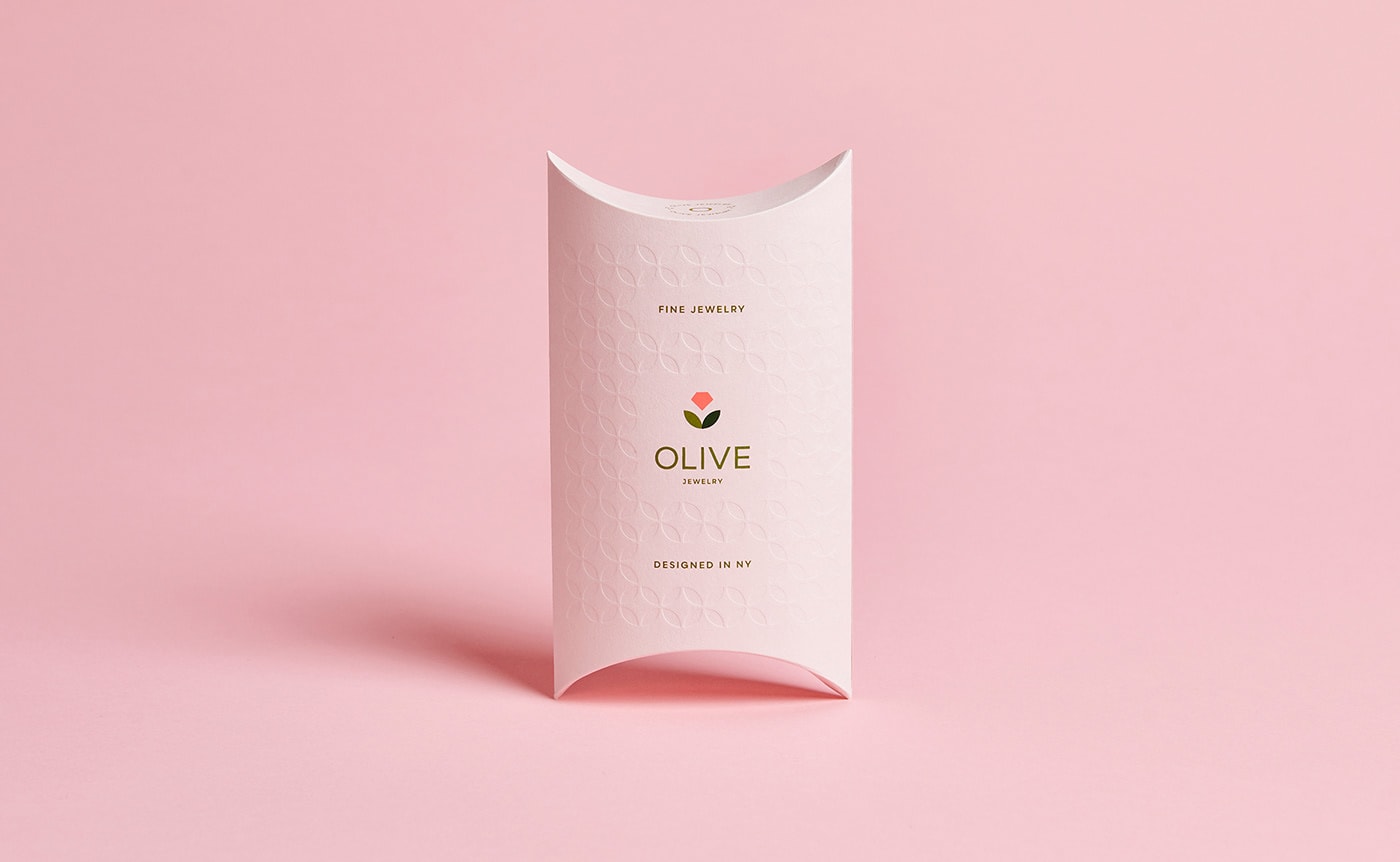 Olive高級奢華珠寶創(chuàng)業(yè)公司品牌戰(zhàn)略定位案例，珠寶品牌設(shè)計，網(wǎng)站設(shè)計，品牌設(shè)計公司，品牌戰(zhàn)略定位，左右格局