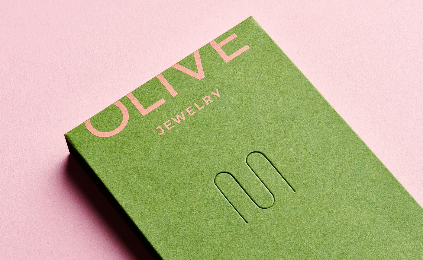 Olive高級奢華珠寶創(chuàng)業(yè)公司品牌戰(zhàn)略定位案例，珠寶品牌設(shè)計，網(wǎng)站設(shè)計，品牌設(shè)計公司，品牌戰(zhàn)略定位，左右格局