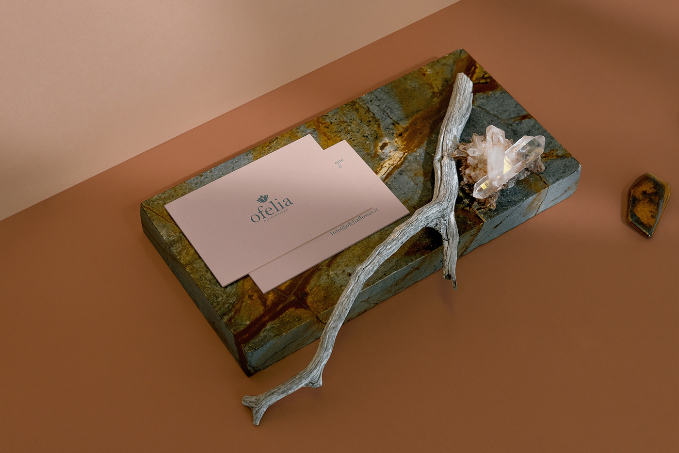 快消品品牌設(shè)計(jì)，品牌形象設(shè)計(jì)，品牌設(shè)計(jì)公司，深圳品牌設(shè)計(jì)，左右格局
