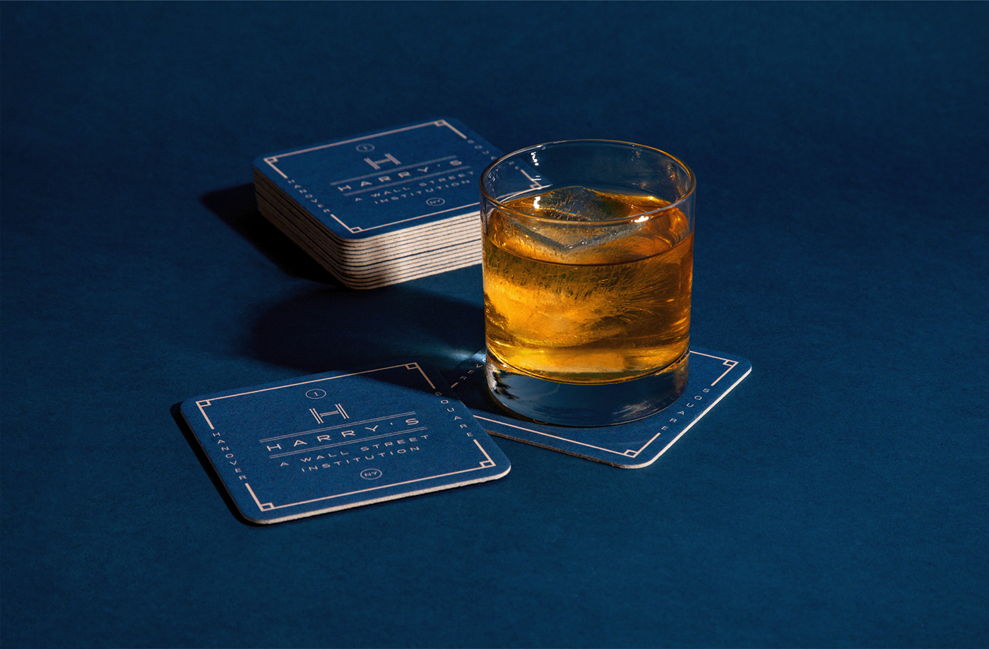 深圳餐飲品牌設(shè)計(jì)，高檔餐飲設(shè)計(jì)，餐飲全案設(shè)計(jì)塑造，西餐廳設(shè)計(jì)
